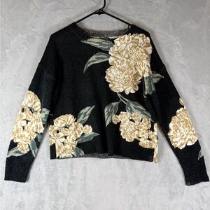 Vince Camuto Floral Sweater Medium long Sleeve